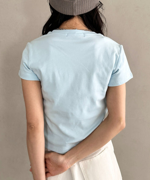POLOCHAMPS(ポロチャンプス)/無地 ワンポイント刺繍 クロップド丈 短丈 クルーネック/カラー刺繍Tシャツ | IM2262031 | サックスブルー